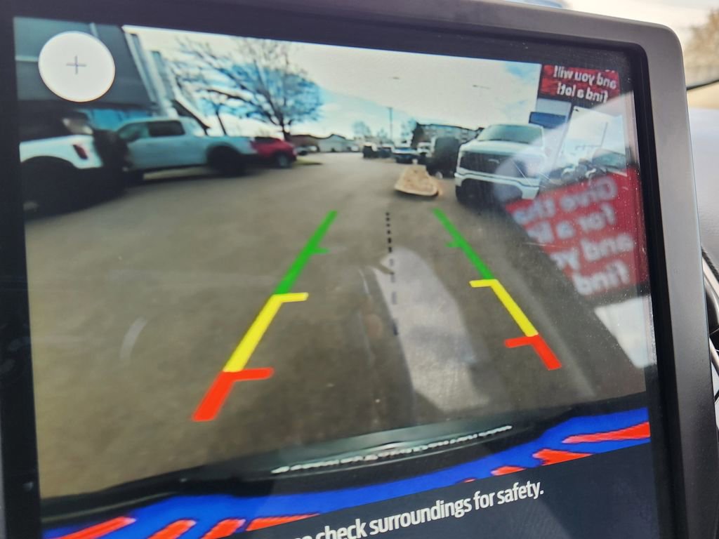 Certified 2024 Ford Edge SE image 24