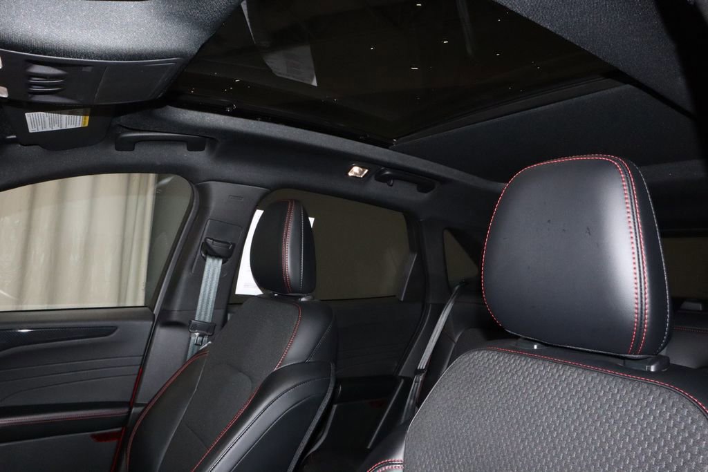 Certified 2023 Ford Escape ST-Line w/ Tech Pack #1 image 34