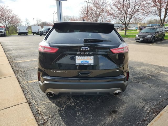 Certified 2022 Ford Edge Titanium AWD/4WD image 6