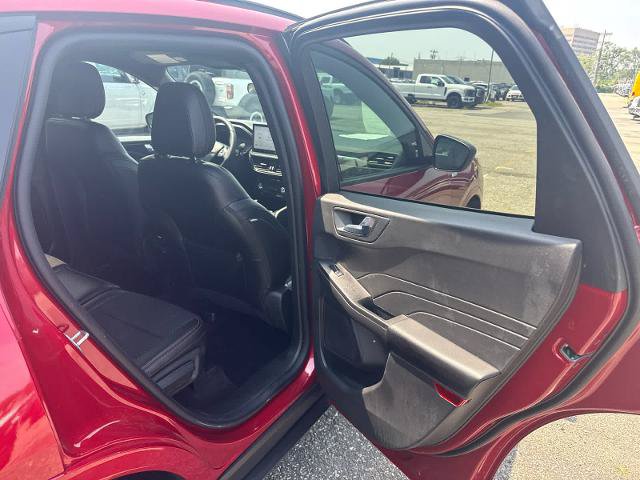 Certified 2024 Ford Escape ST-Line w/ Tech Pack #1 AWD/4WD image 9