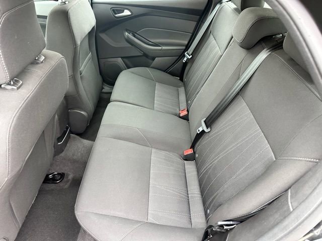 Certified 2018 Ford Focus SE image 8