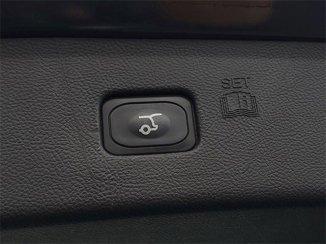 Certified 2024 Ford Edge SEL w/ Convenience Package image 8