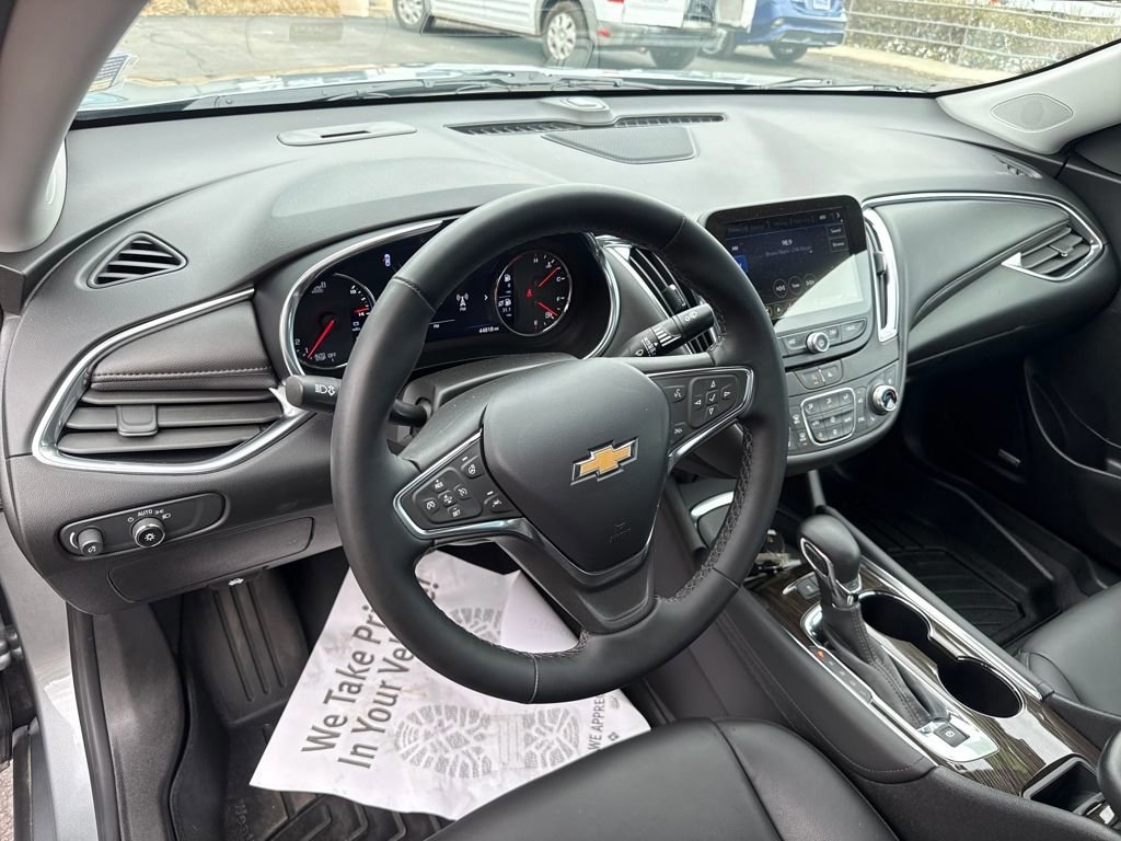 Used 2024 Chevrolet Malibu LT image 13