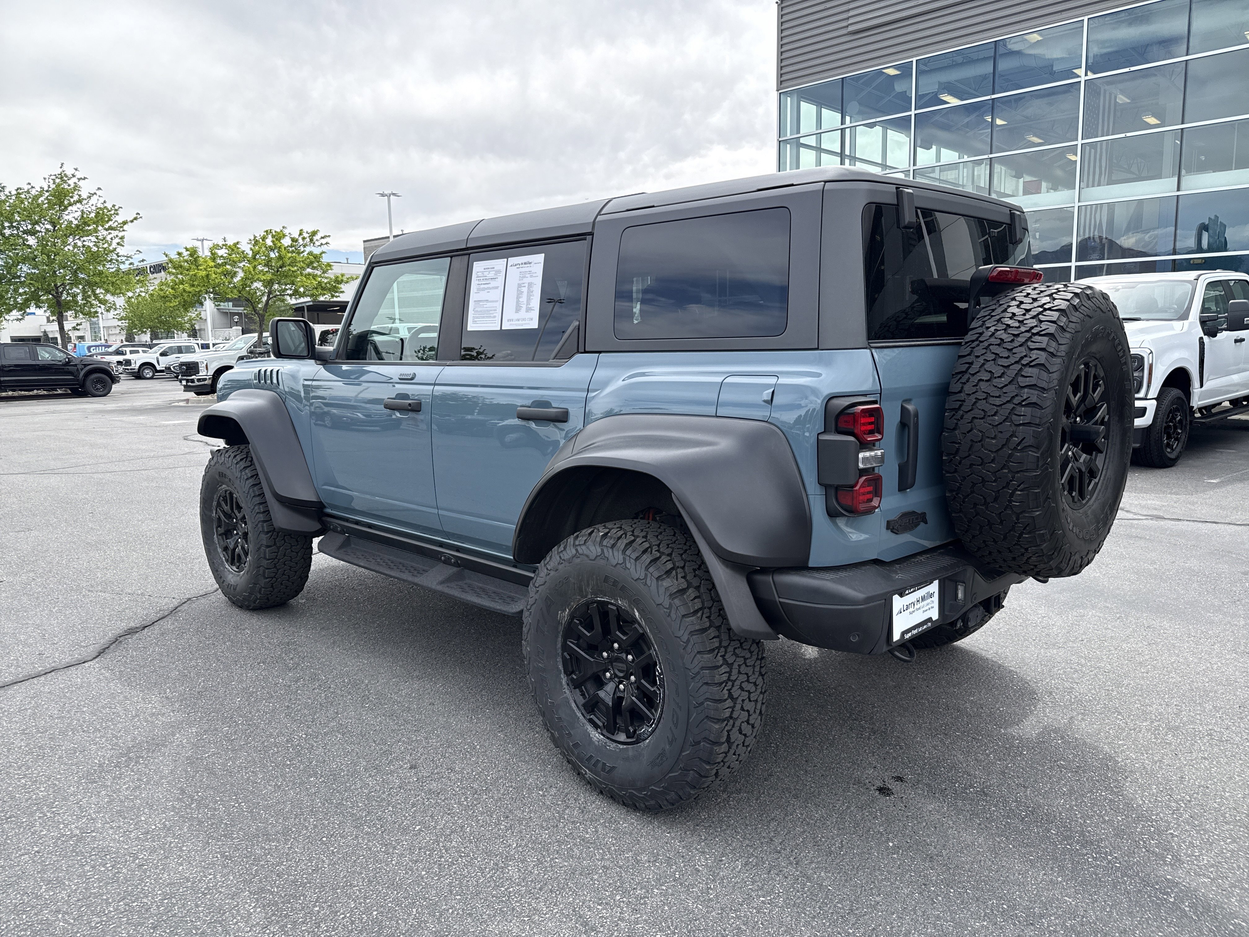 Certified 2023 Ford Bronco Raptor AWD/4WD image 3