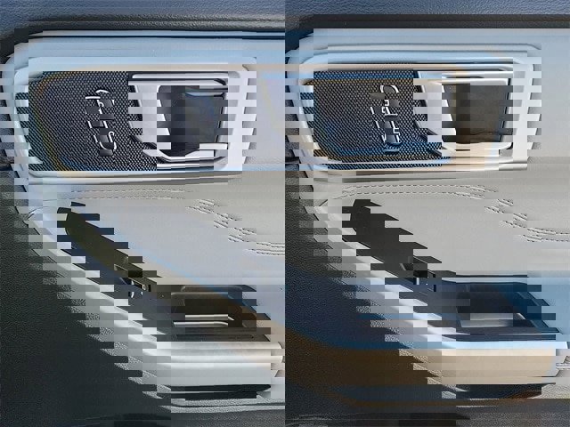 Certified 2023 Ford Explorer XLT w/ Equipment Group 202A image 36
