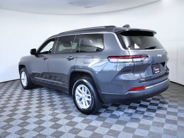 Used 2022 Jeep Grand Cherokee L Laredo w/ Luxury Tech Group I AWD/4WD image 4