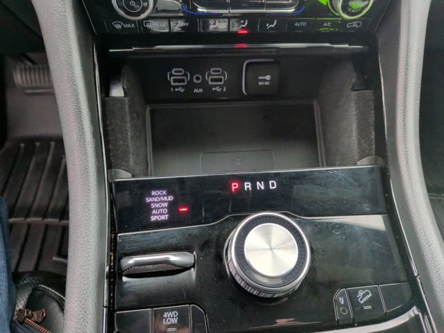 Used 2021 Jeep Grand Cherokee L Overland w/ Luxury Tech Group IV image 22