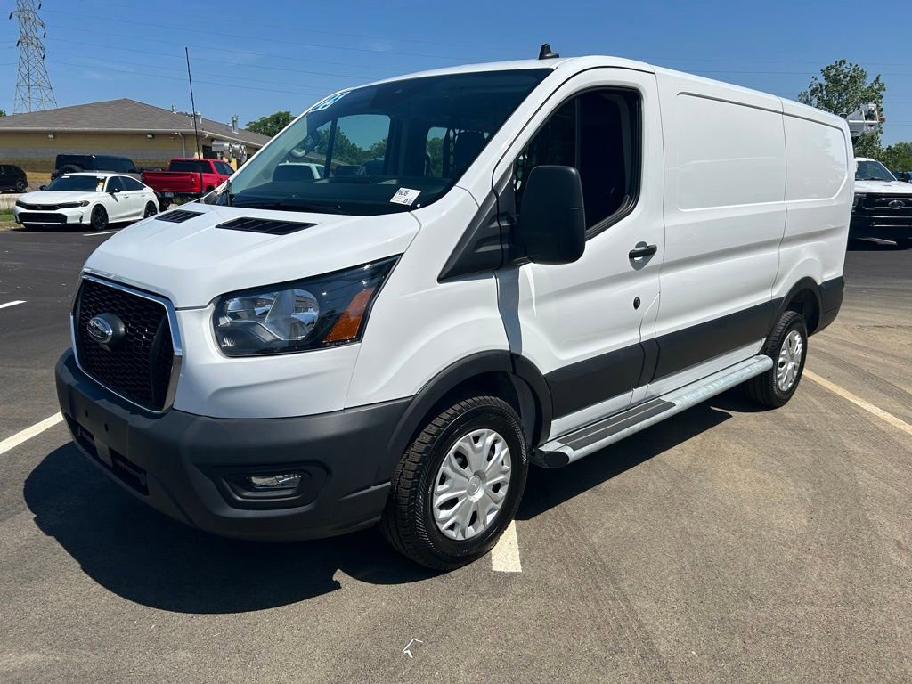 Certified 2025 Ford Transit 250 Low Roof w/ Exterior Upgrade Package RWD image 3