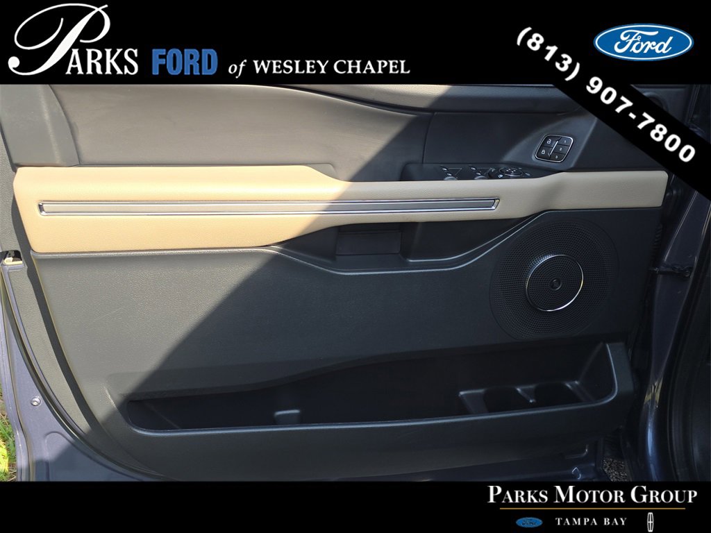 Certified 2023 Ford Expedition Limited image 18