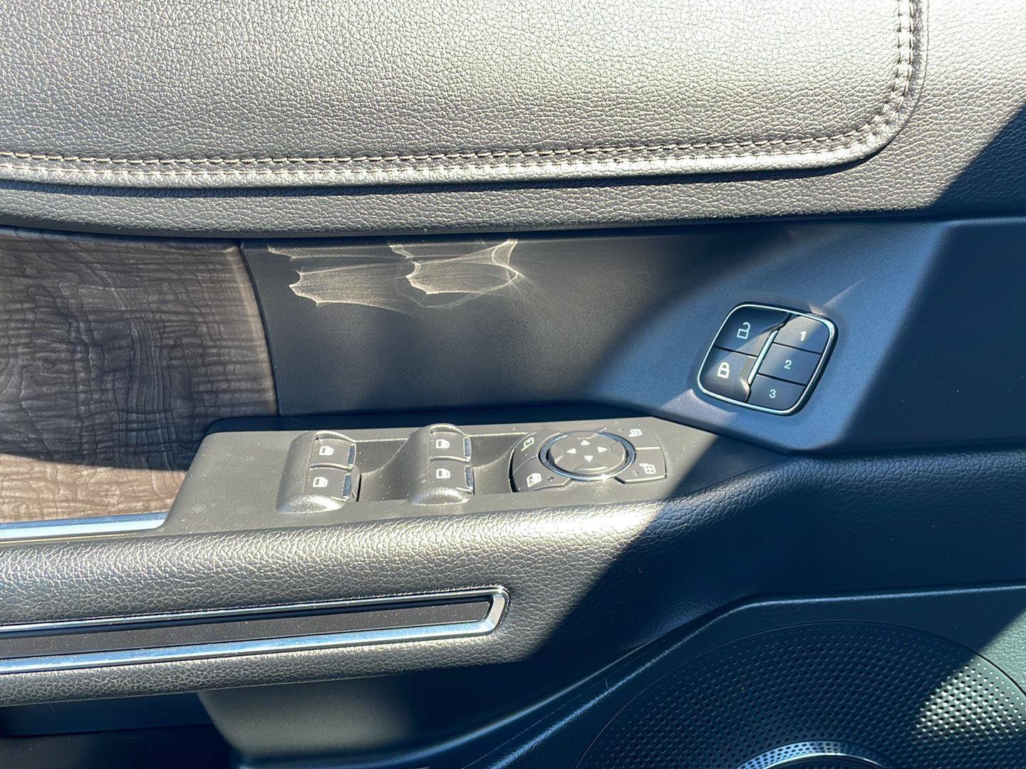 Certified 2021 Ford Expedition Limited AWD/4WD image 11