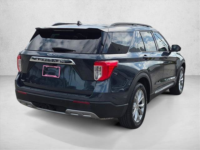 Certified 2023 Ford Explorer XLT w/ Equipment Group 202A RWD image 5