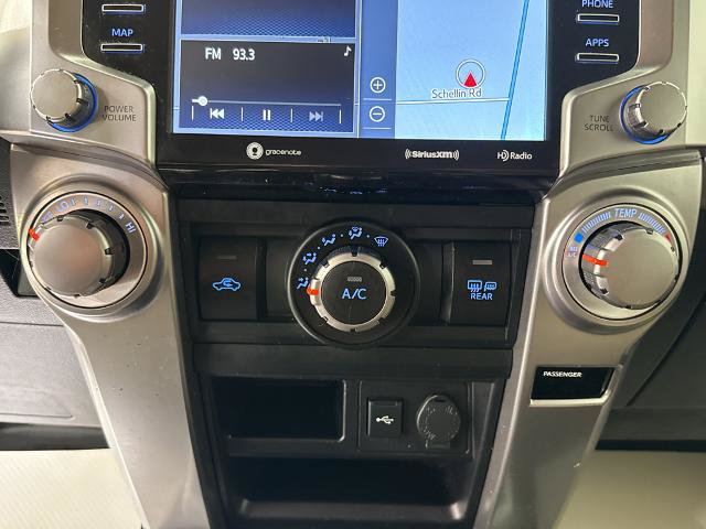 Used 2021 Toyota 4Runner SR5 Premium w/ Moonroof Package AWD/4WD image 5