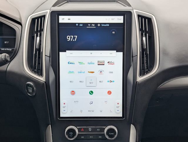 Certified 2022 Ford Edge SEL w/ Convenience Package image 18