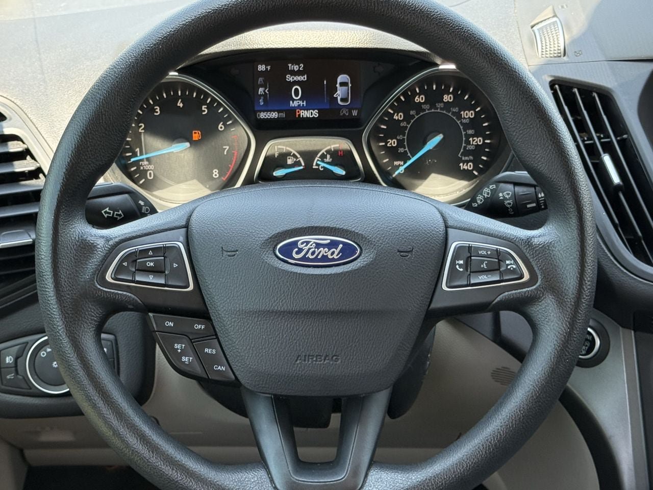 Certified 2019 Ford Escape SE FWD image 12