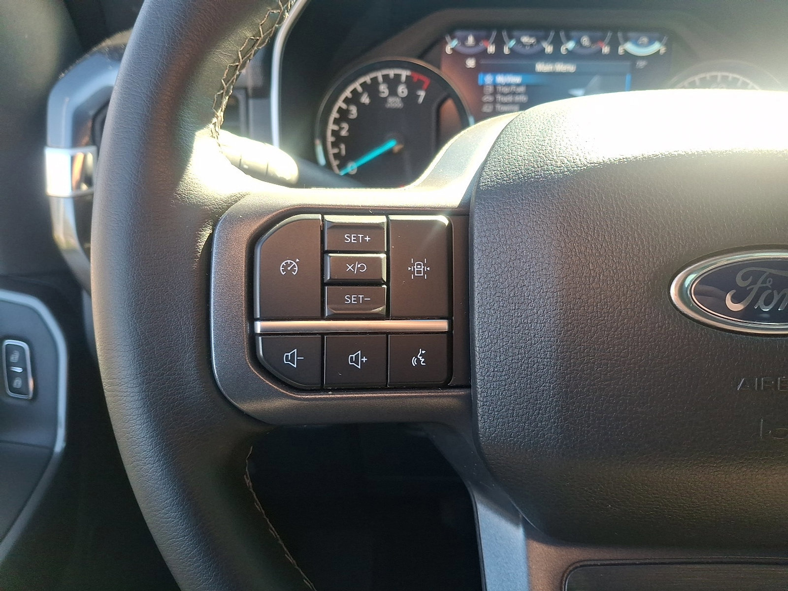 Certified 2023 Ford F150 XLT w/ Equipment Group 302A High image 21