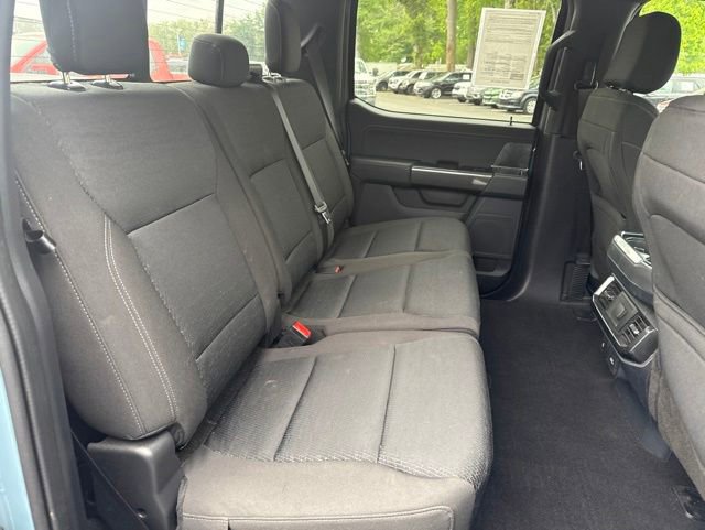 Certified 2022 Ford Explorer XLT w/ Equipment Group 202A AWD/4WD image 10