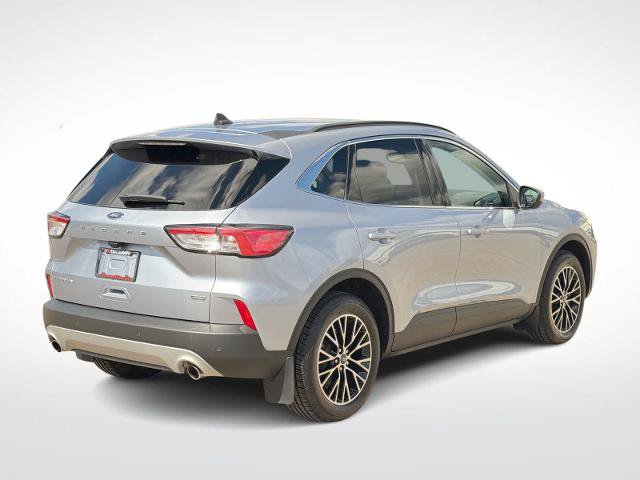 Certified 2022 Ford Escape Titanium FWD image 8