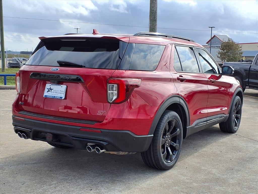 Certified 2020 Ford Explorer ST w/ ST Street Pack image 2