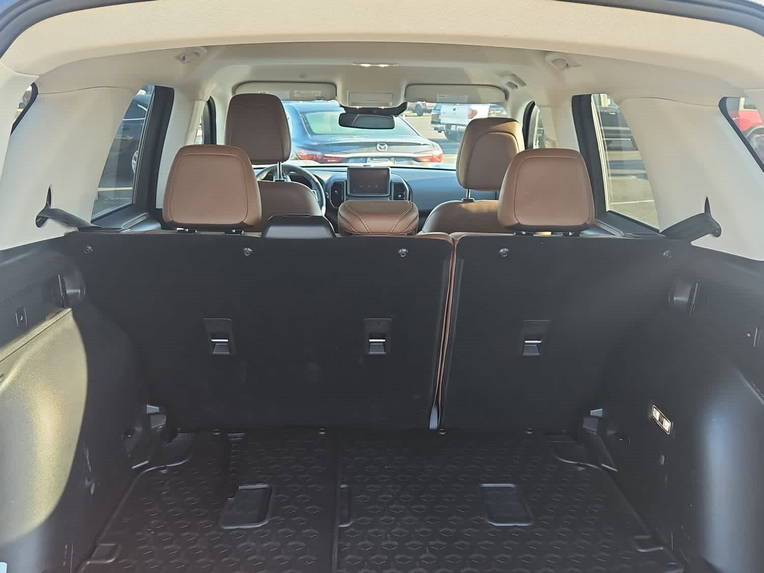 Certified 2024 Ford Bronco Sport Outer Banks w/ Topo Graphic Package image 8