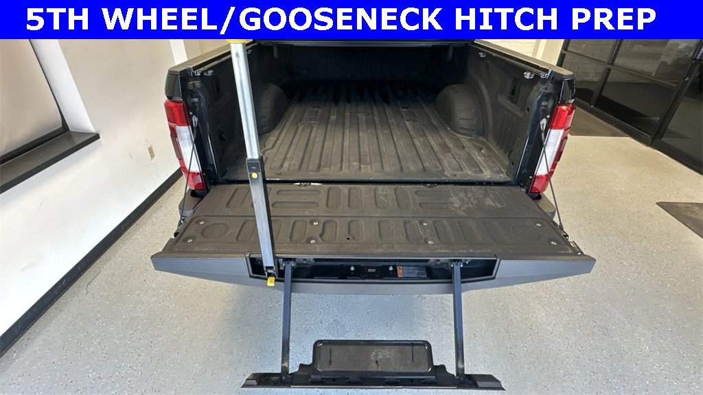 Certified 2017 Ford F350 Platinum w/ Platinum Ultimate Package image 25