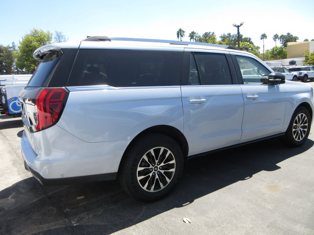 Certified 2025 Ford Expedition Max Platinum AWD/4WD image 3