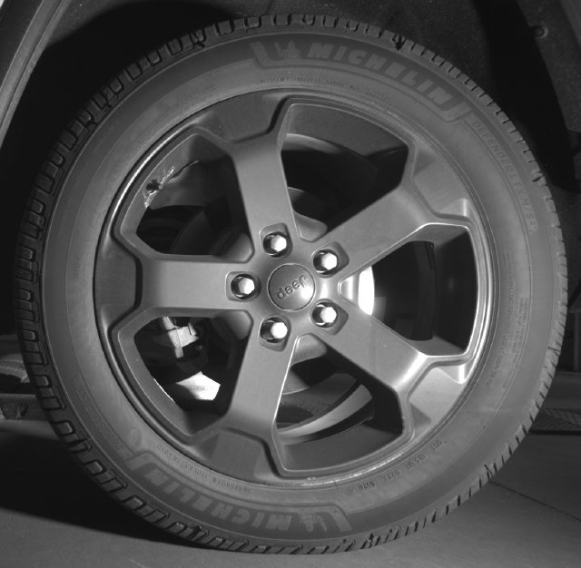 Used 2018 Jeep Grand Cherokee Laredo AWD/4WD image 9