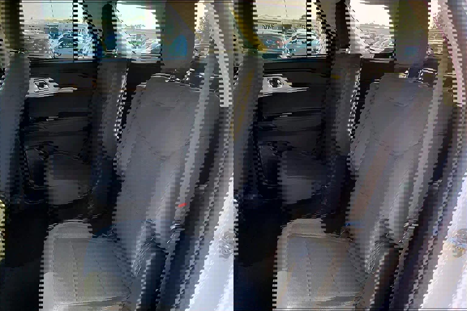 Certified 2025 Ford Explorer Active image 21