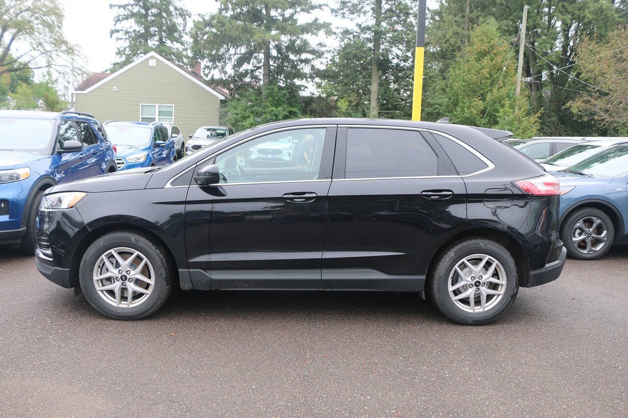 Certified 2024 Ford Edge SEL AWD/4WD image 2