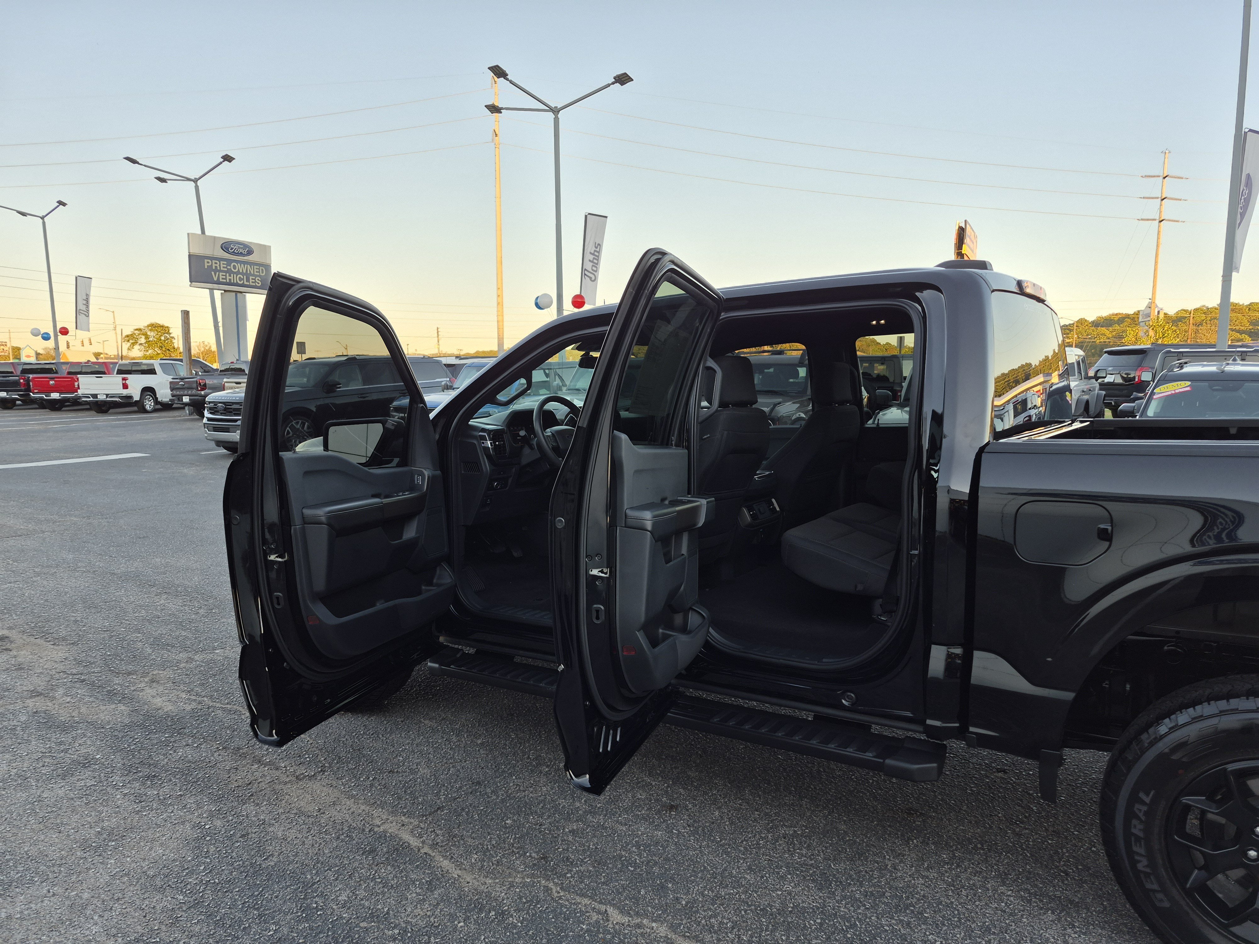 Certified 2025 Ford F150 STX w/ Equipment Group 201A FX4 AWD/4WD image 13