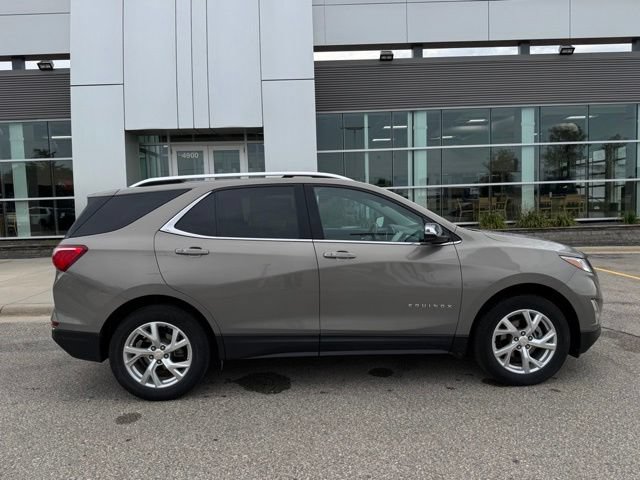 Used 2018 Chevrolet Equinox Premier AWD/4WD image 34
