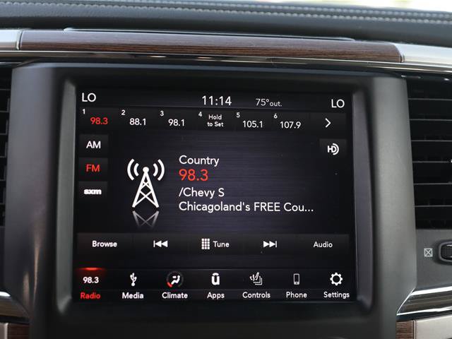 Used 2018 RAM 1500 Laramie AWD/4WD image 36