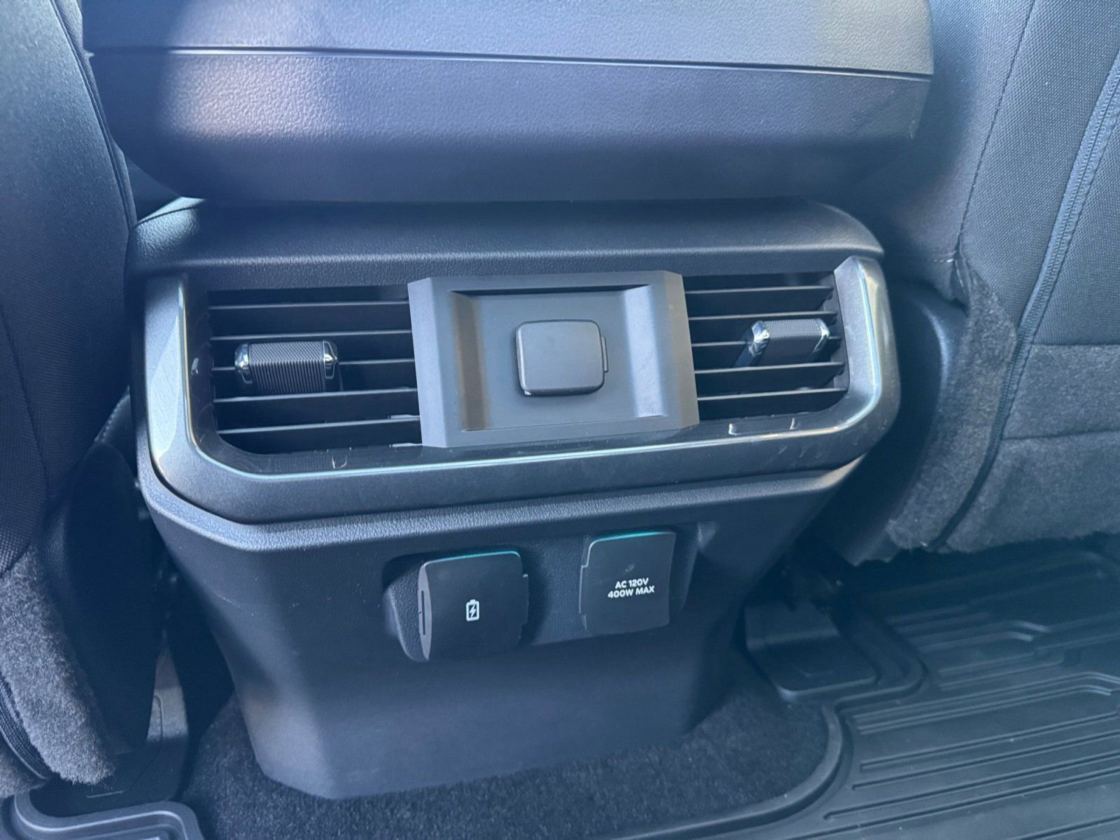 Certified 2022 Ford F150 XLT w/ Equipment Group 302A High image 20