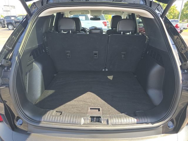 Certified 2025 Ford Escape Platinum AWD/4WD image 19