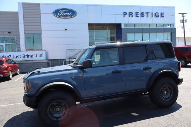 Certified 2025 Ford Bronco Badlands w/ Sasquatch Package AWD/4WD image 4