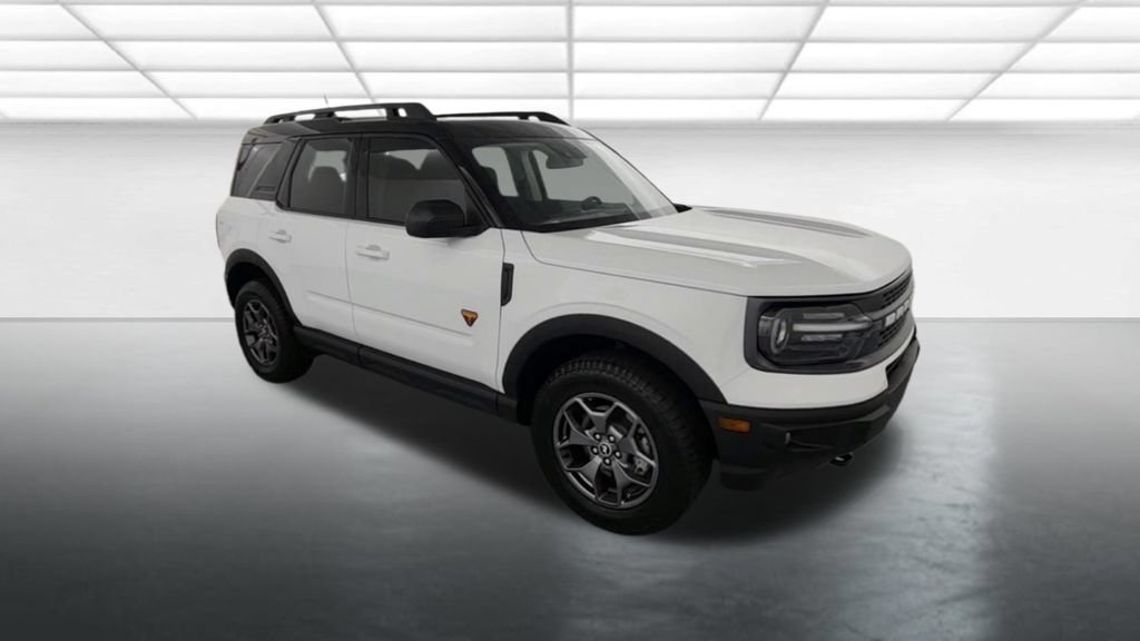 Certified 2024 Ford Bronco Sport Badlands w/ Premium Package AWD/4WD image 9