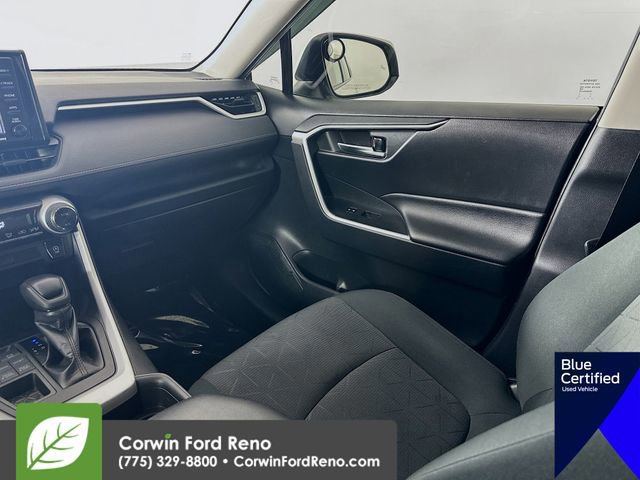 Used 2020 Toyota RAV4 XLE w/ All Weather Liner Package AWD/4WD image 25