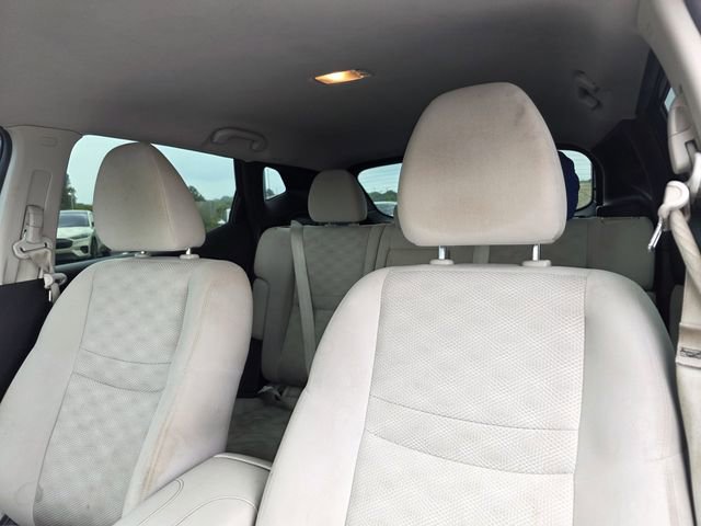 Used 2022 Nissan Rogue Sport SV FWD image 11