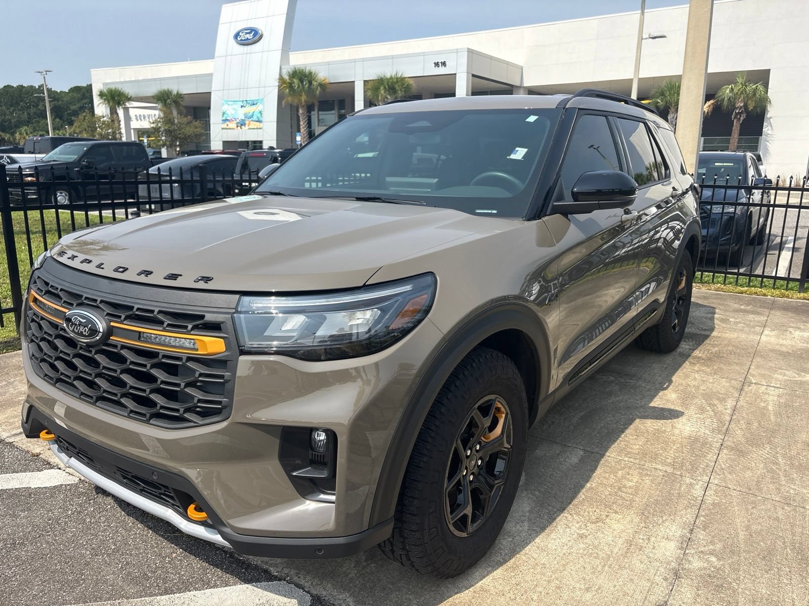 Certified 2026 Ford Explorer Tremor w/ Tremor Ultimate Package AWD/4WD image 2