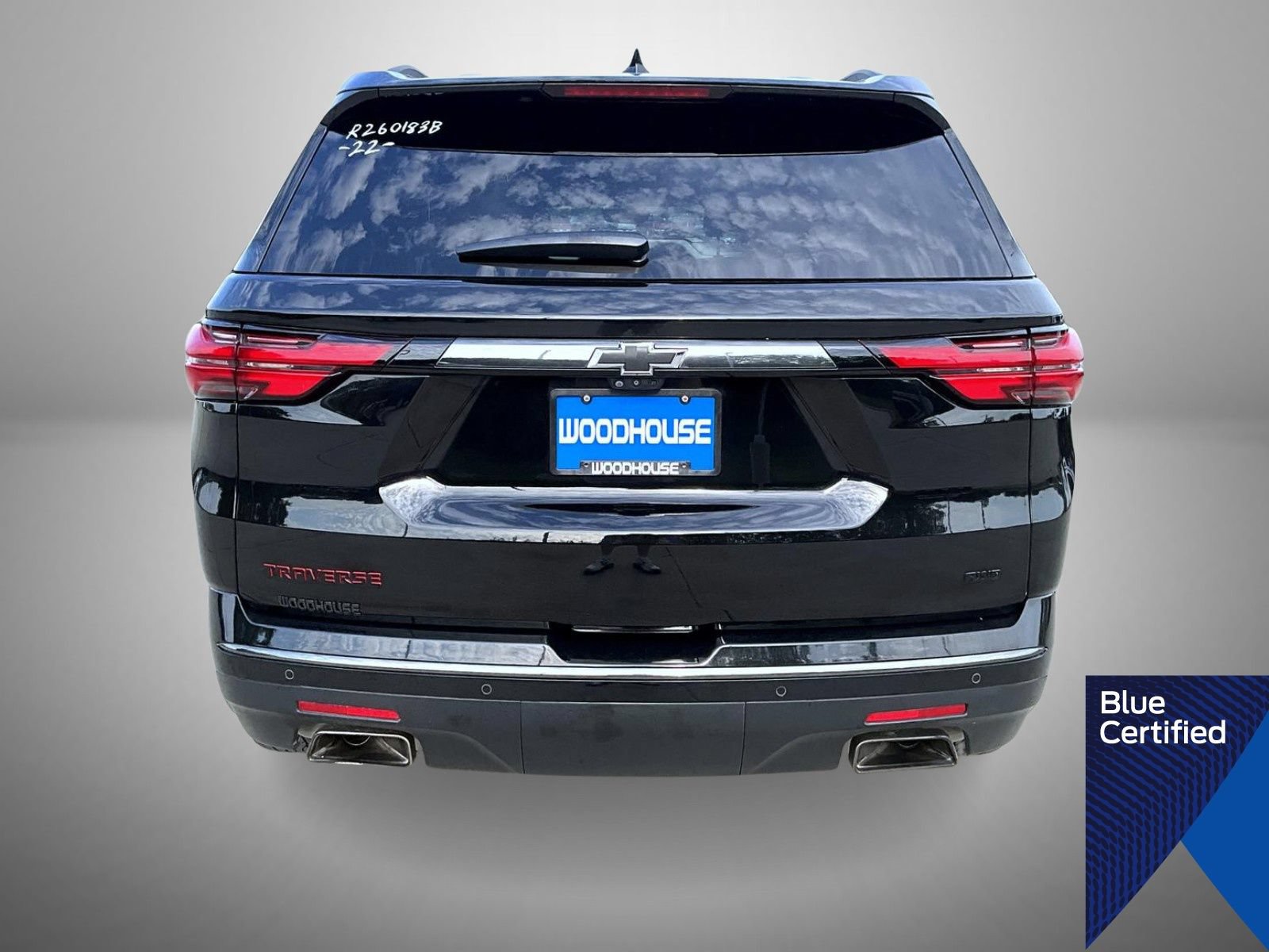 Used 2022 Chevrolet Traverse Premier w/ Redline Edition AWD/4WD image 6