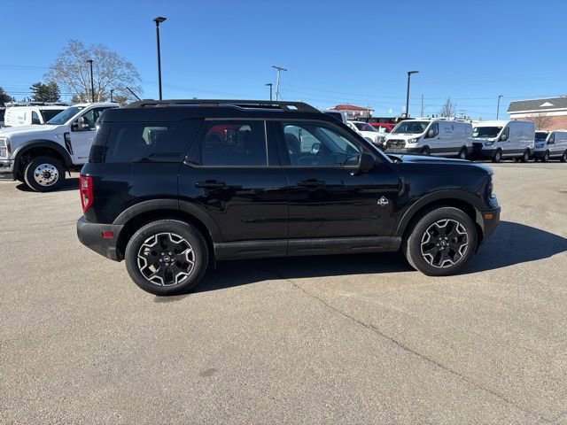 Certified 2025 Ford Bronco Sport Outer Banks w/ Outer Banks Tech Package+ AWD/4WD image 2