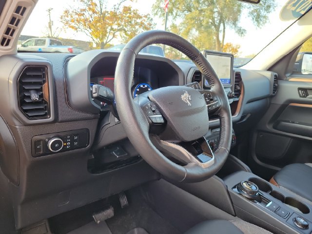 Certified 2023 Ford Bronco Sport Outer Banks w/ Tech Package AWD/4WD image 10