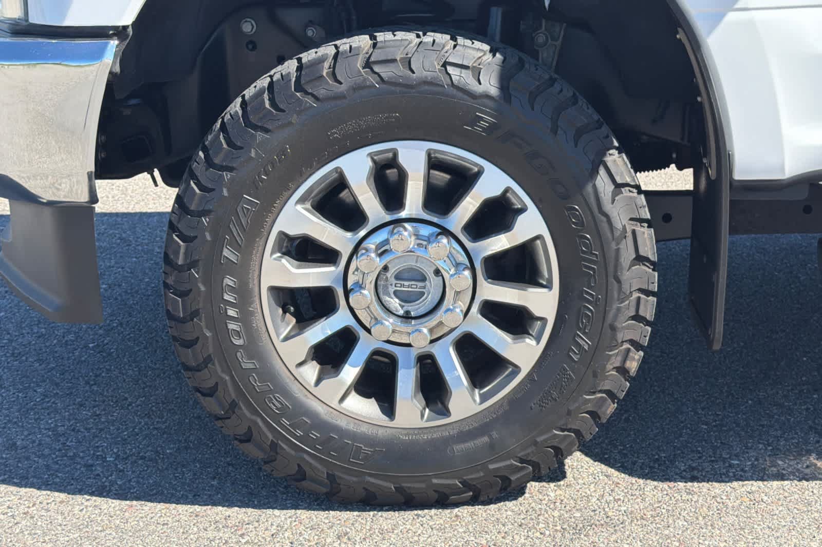 Certified 2020 Ford F250 Lariat w/ Lariat Value Package AWD/4WD image 25