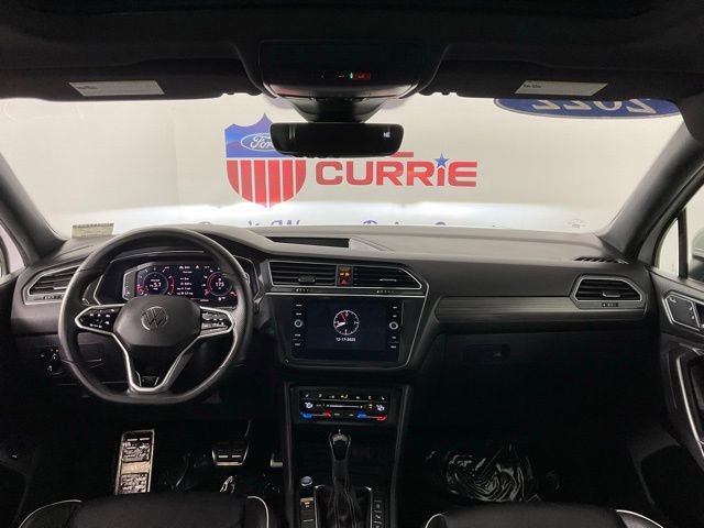 Used 2022 Volkswagen Tiguan SEL R-Line image 17