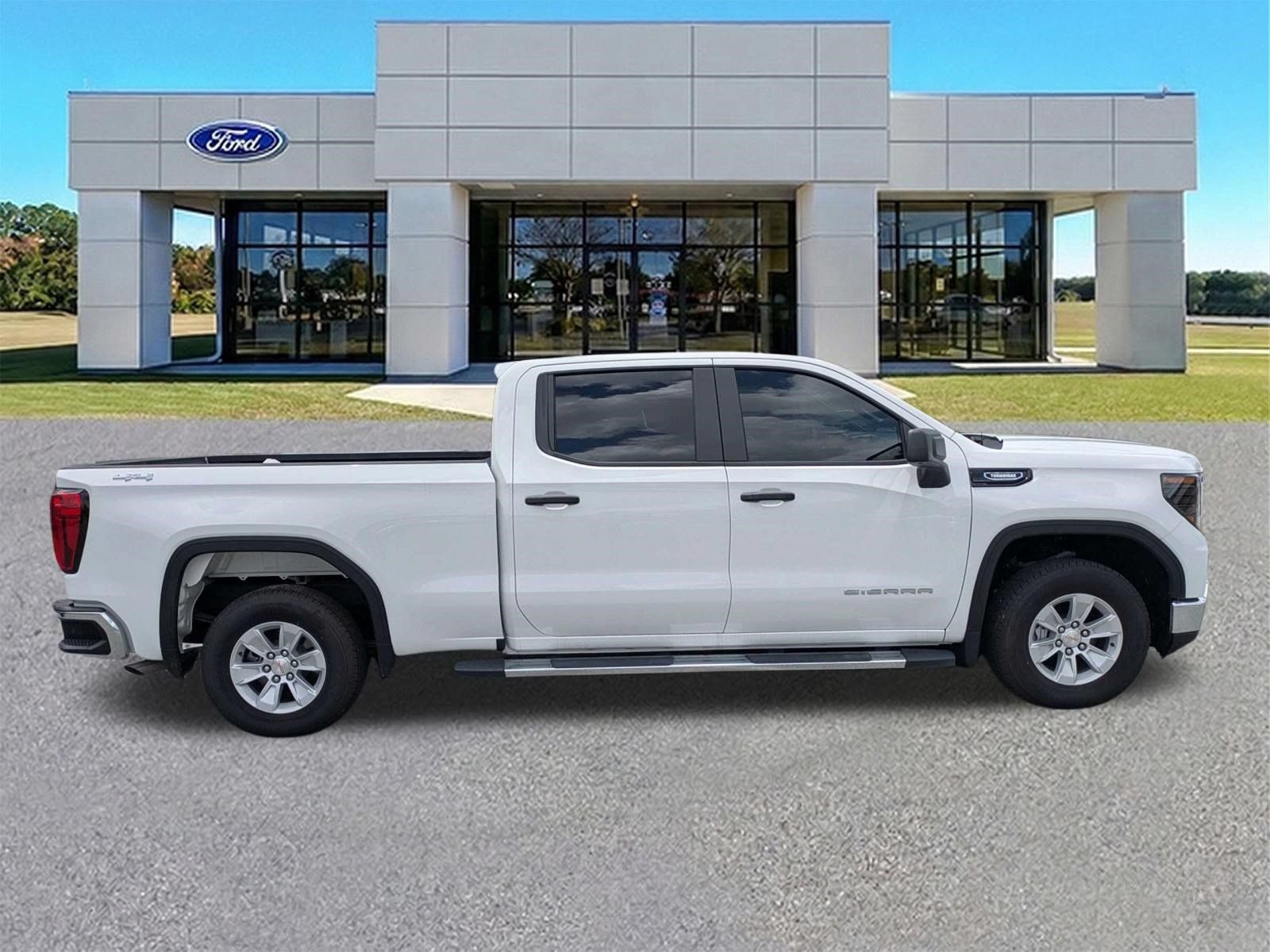 Used 2025 GMC Sierra 1500 Pro w/ Pro Value Package AWD/4WD image 2