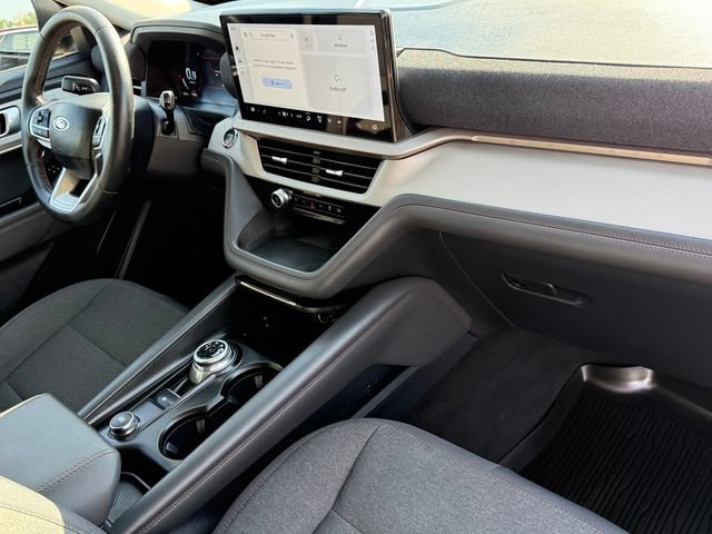Certified 2025 Ford Explorer Active AWD/4WD image 24