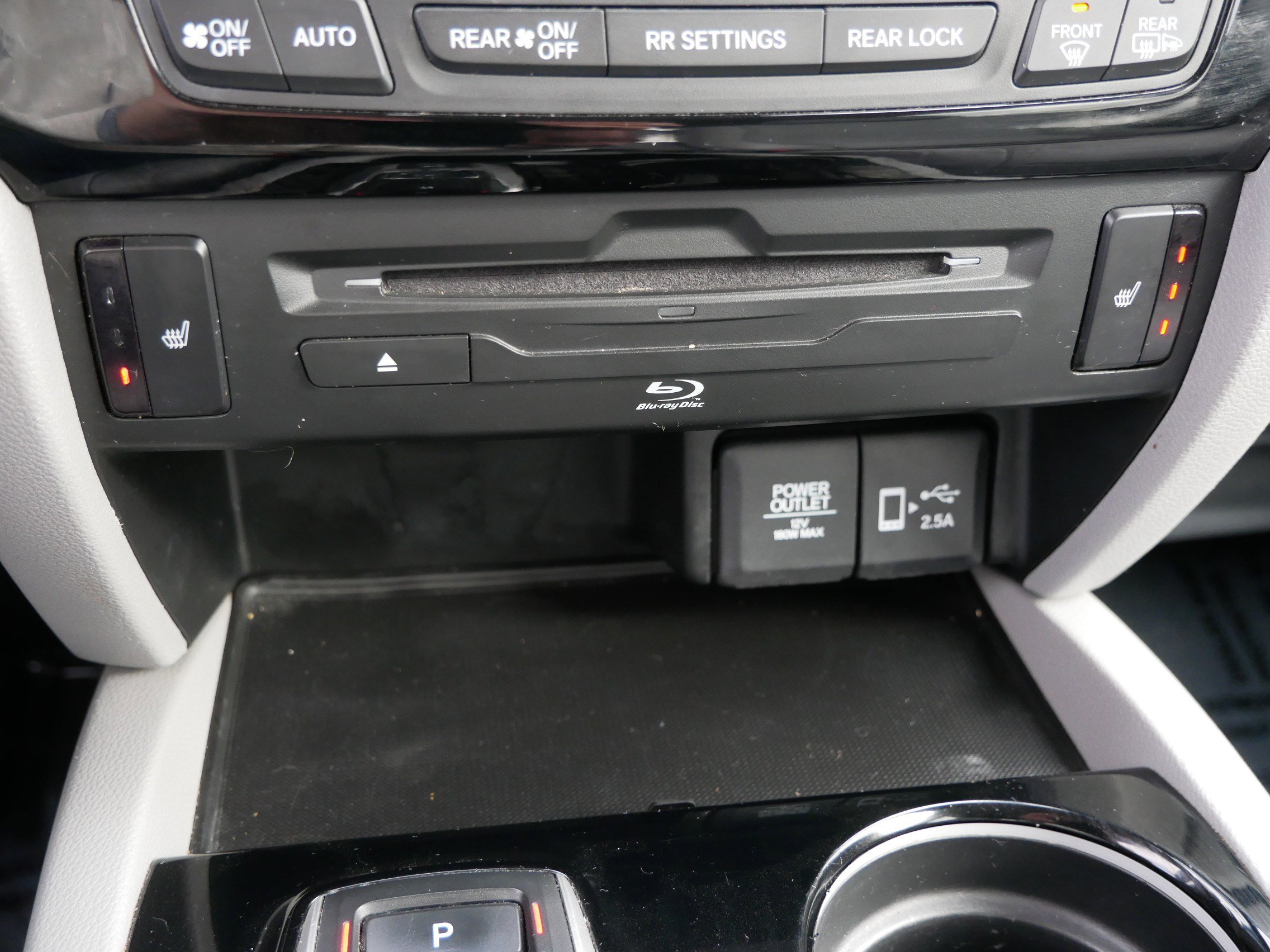 Used 2020 Honda Pilot Touring image 31