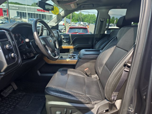 Used 2018 Chevrolet Silverado 1500 LTZ AWD/4WD image 9