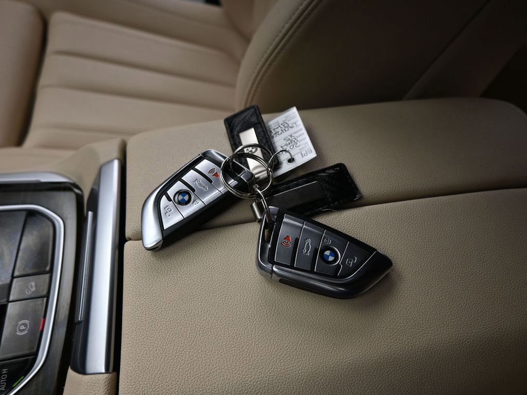 Used 2020 BMW X5 xDrive40i w/ Convenience Package image 46