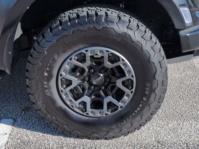 Certified 2025 Ford F150 Raptor AWD/4WD image 11