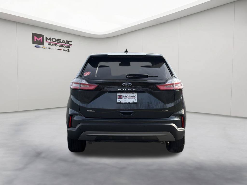 Certified 2024 Ford Edge SEL w/ Convenience Package AWD/4WD image 6